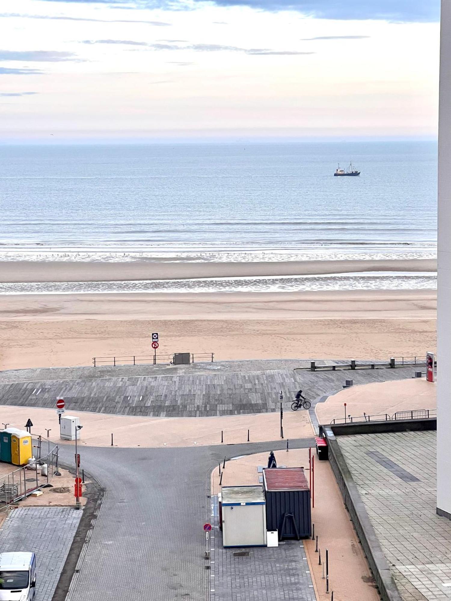 Studio Sea View - Royal Ascot Ostende Kültér fotó